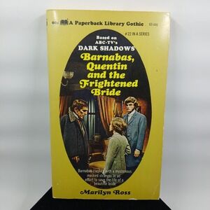 Vintage 1970 Dark Shadows Barnabas, Quentin and the Frightened Bride Paperback